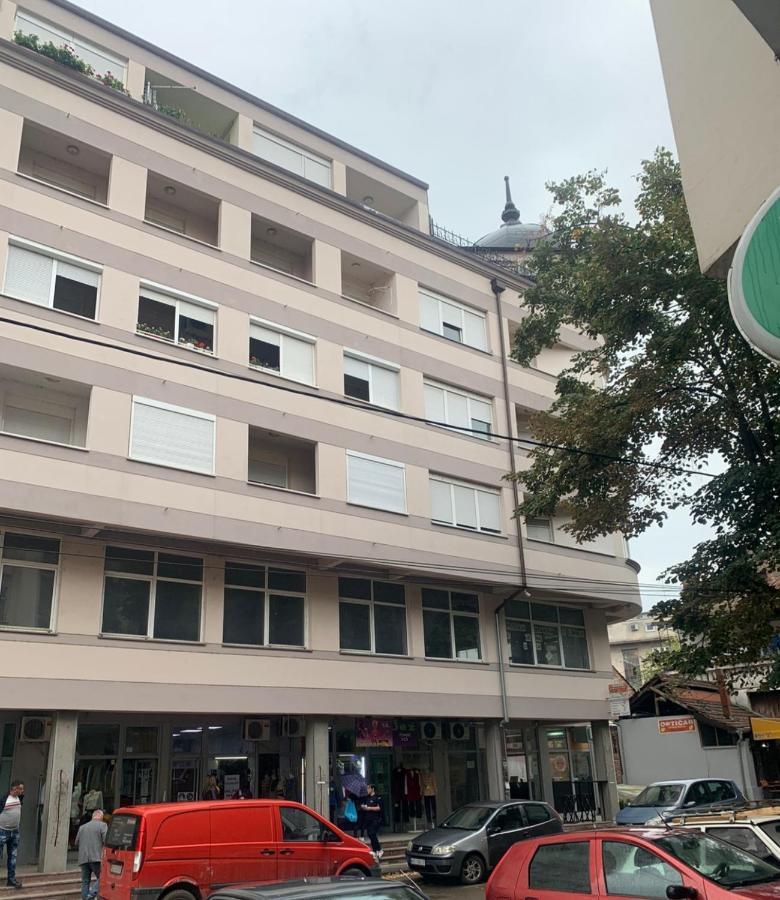 Zara Apartman Krusevac - Centar Apartman Kültér fotó