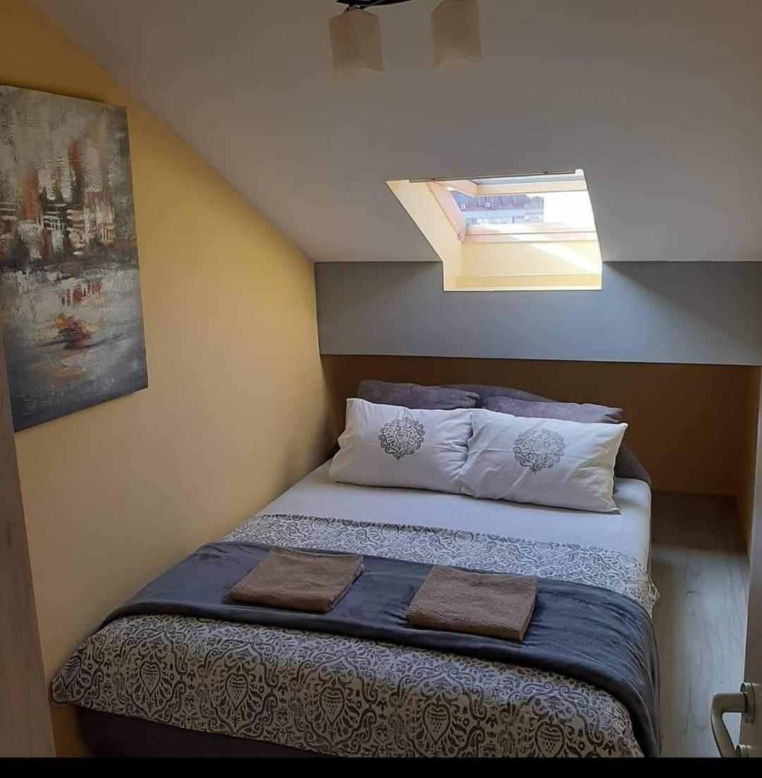 Zara Apartman Krusevac - Centar Apartman Kültér fotó
